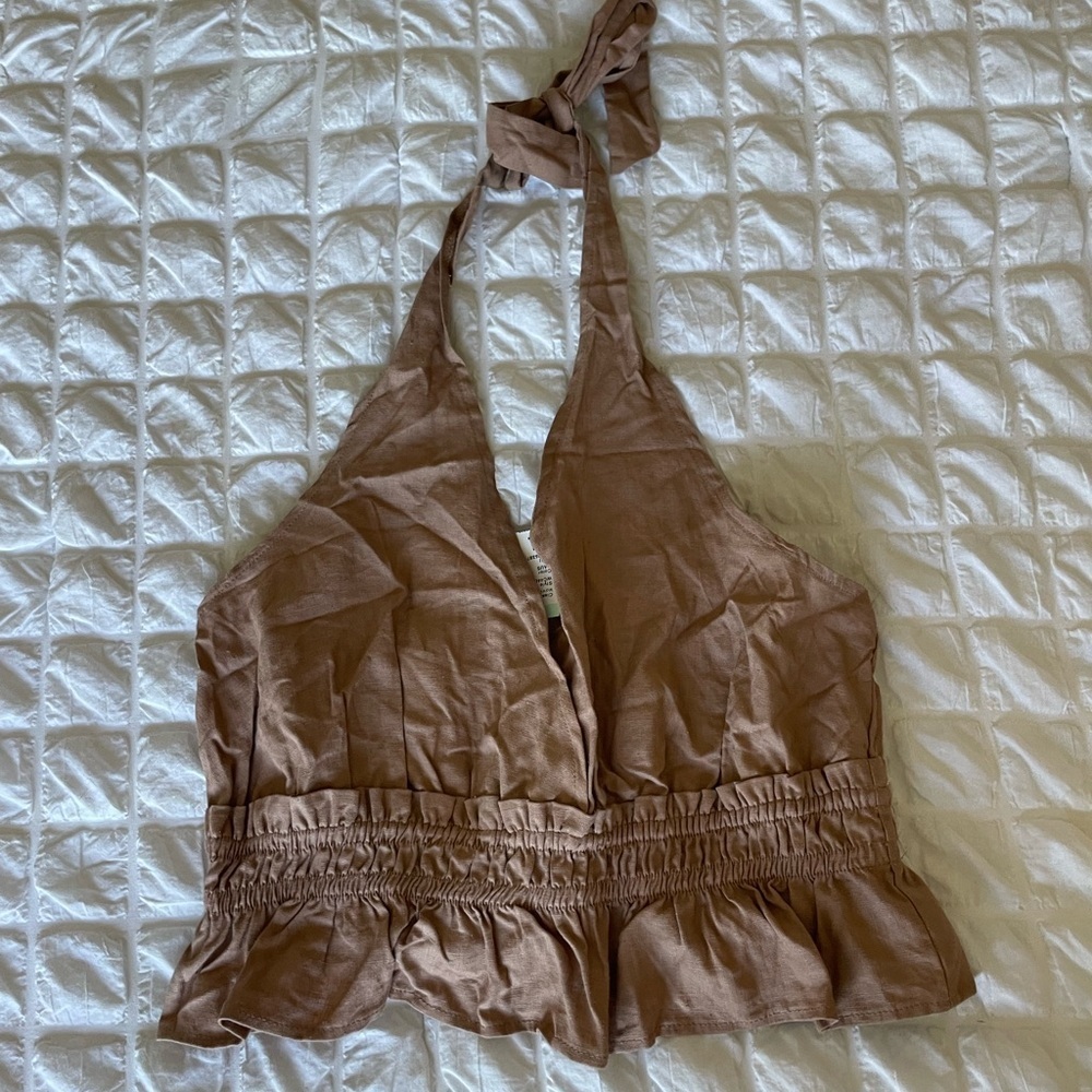 Heart & Hips Tan Smocked Linen Blend Crop Top